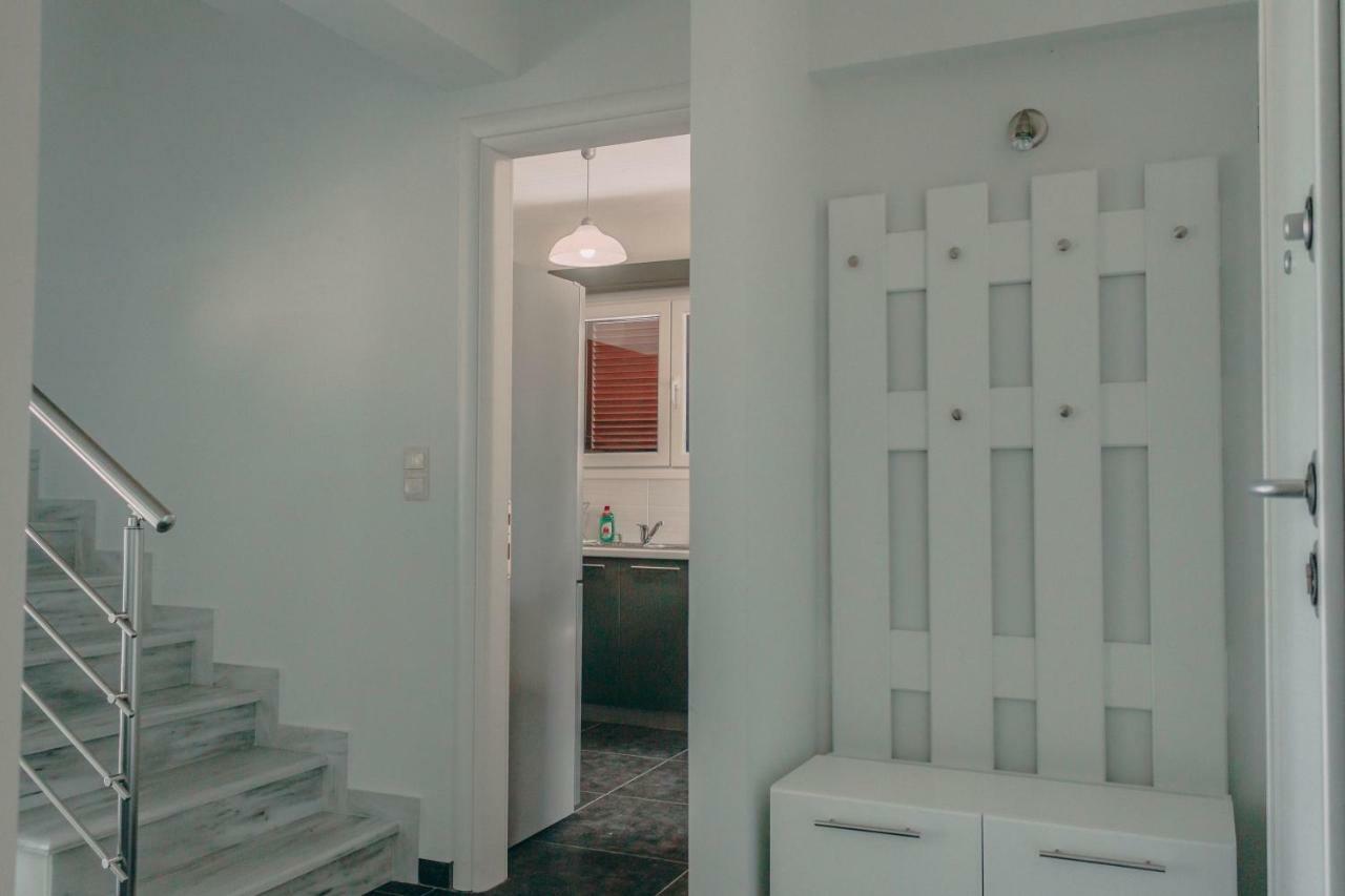 Villa Elia Pteleós Екстериор снимка