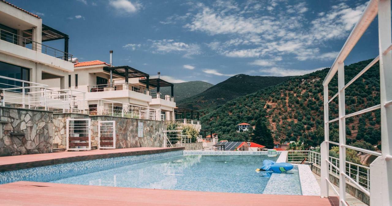 Villa Elia Pteleós Екстериор снимка