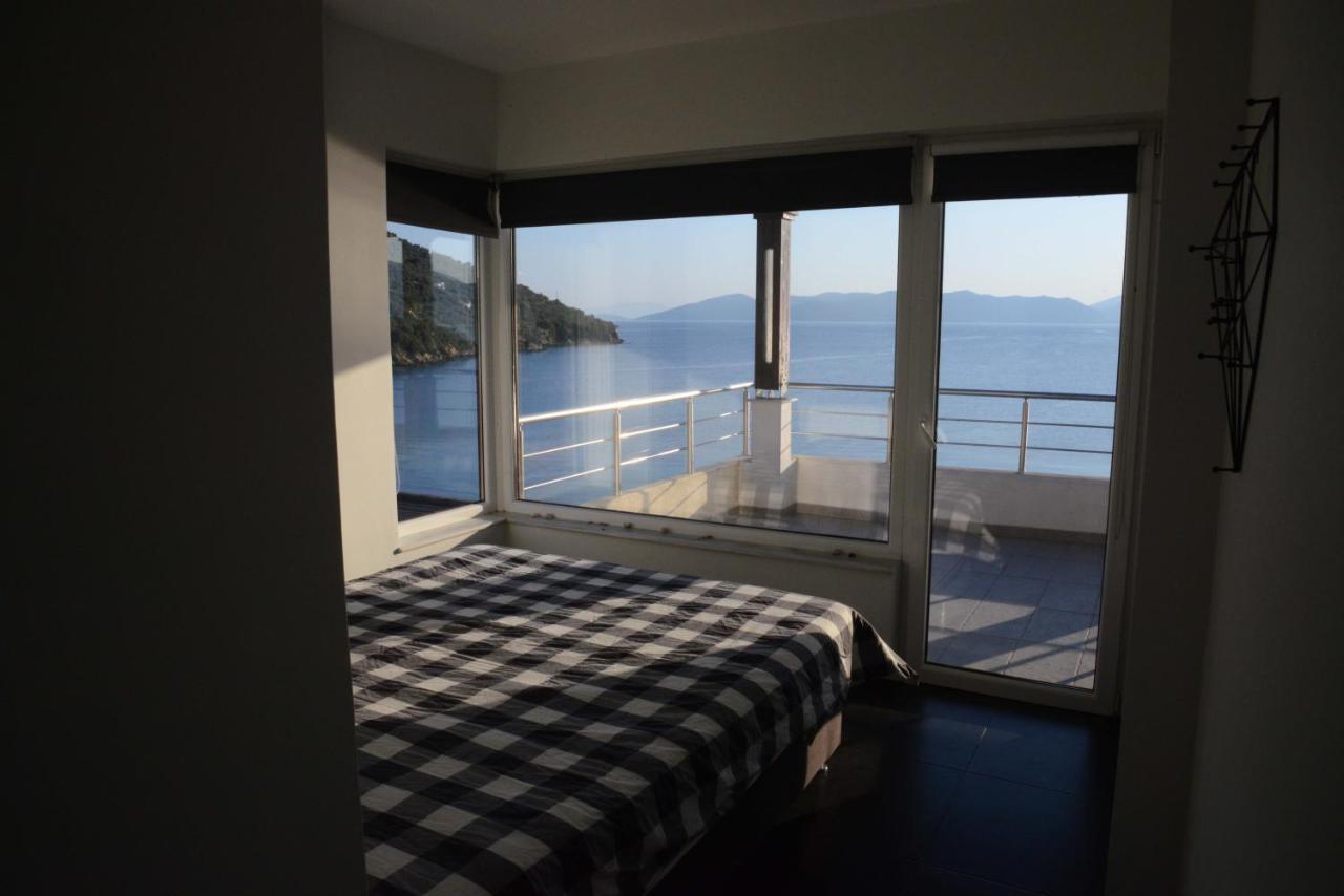 Villa Elia Pteleós Екстериор снимка
